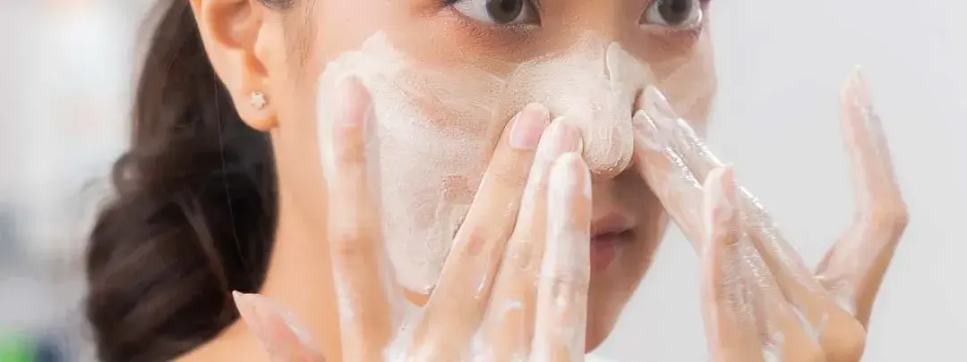step by step oily skin routine Pakistan