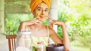 1. Homemade DIY face mask for open pores using natural ingredients