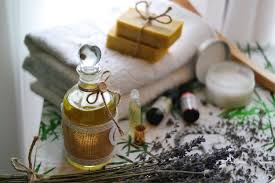 Collection of the best natural oils for hair growth including coconut, castor, rosemary, argan, almond, olive, and jojoba oil