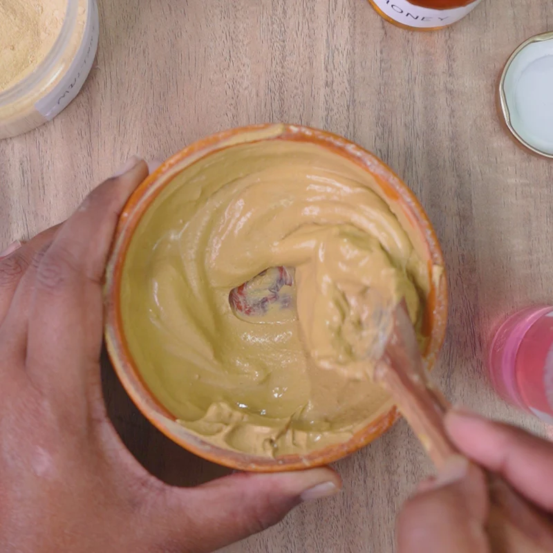 Multani Mitti face pack for oily skin and open pores