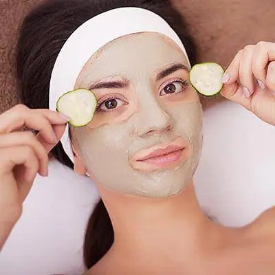 Homemade face packs for glowing skin made with natural skincare ingredients